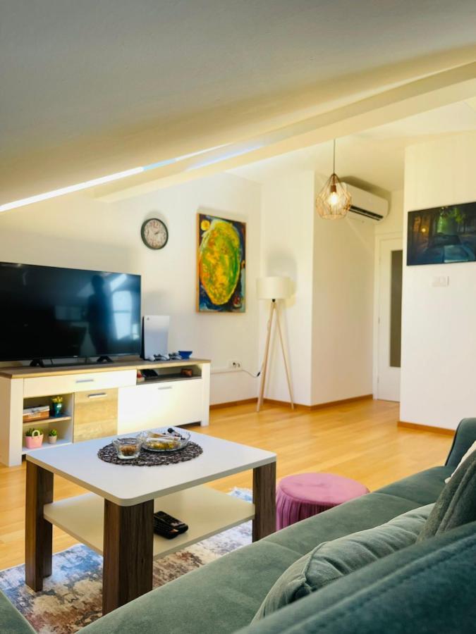 Sofija Lägenhet Banja Luka Exteriör bild