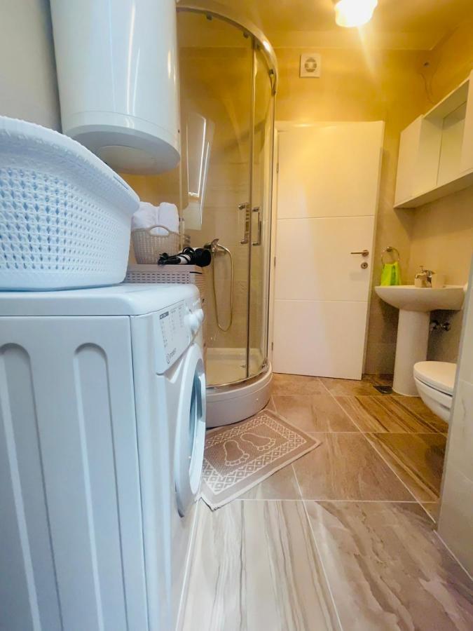Sofija Lägenhet Banja Luka Exteriör bild
